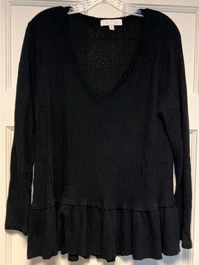 Anthropologie Eri + Ali Black V-Neck Ruffle Hem Women's Top size M